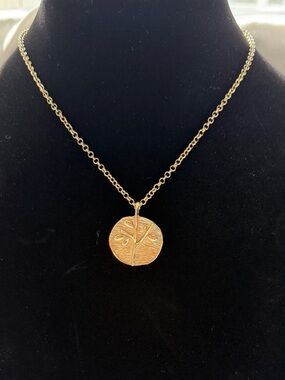 925 Sterling Silver Olive Branch Medallion Necklace - Made in Italy - SU